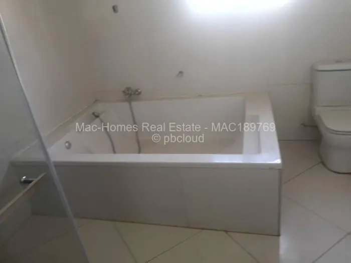 4 Bedroom House for Sale in Cold Comfort, Harare