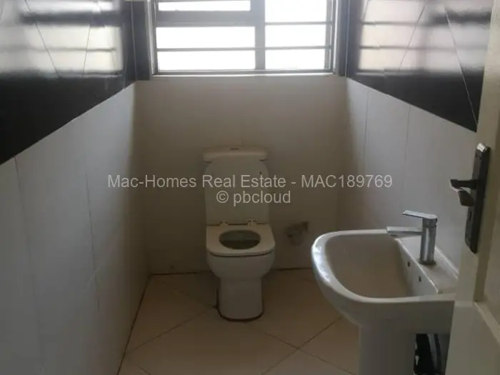 4 Bedroom House for Sale in Cold Comfort, Harare