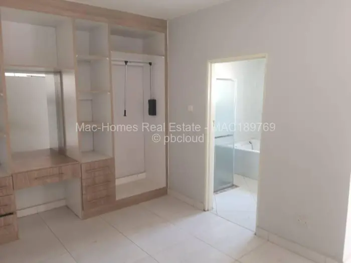 4 Bedroom House for Sale in Cold Comfort, Harare