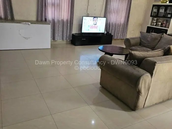 5 Bedroom House for Sale in Chinhoyi, Chinhoyi