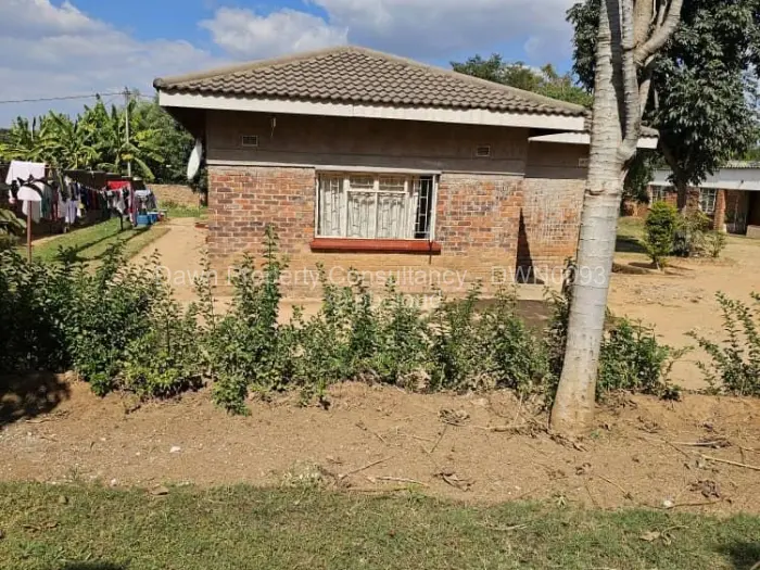 5 Bedroom House for Sale in Chinhoyi, Chinhoyi