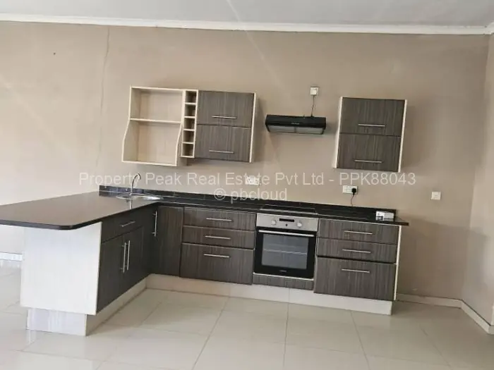 3 Bedroom House to Rent in Newlands, Harare