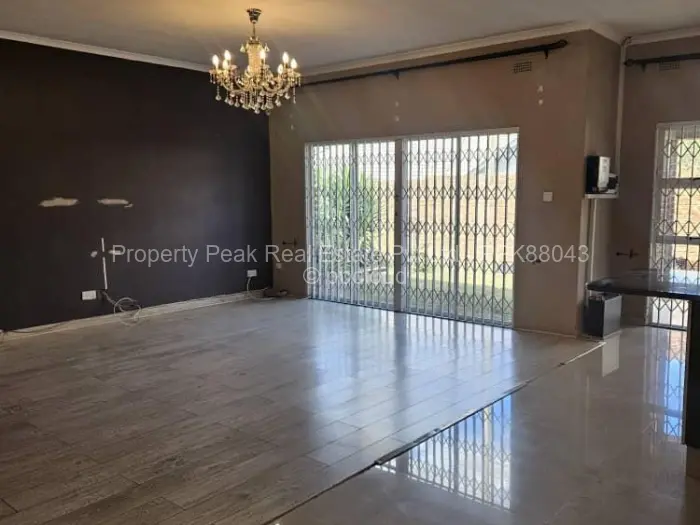 3 Bedroom House to Rent in Newlands, Harare