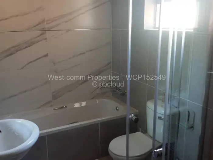 Townhouse/Cluster to Rent in Highlands, Harare