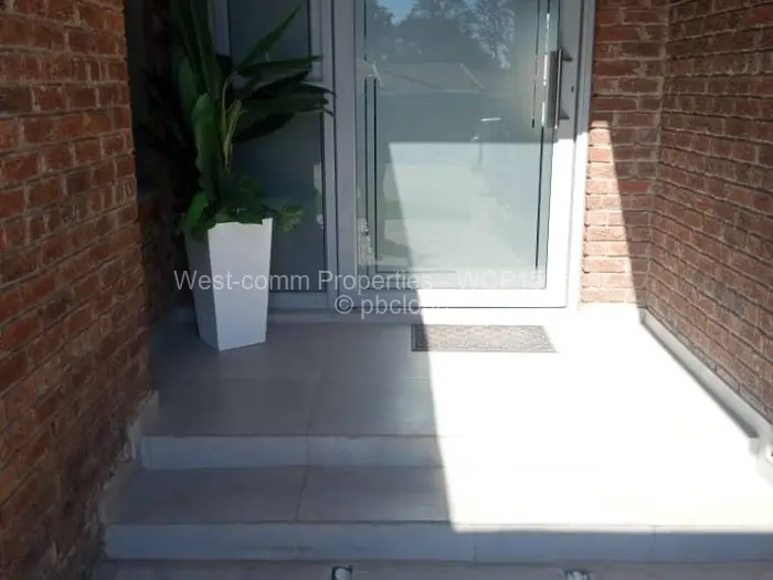 Townhouse/Cluster to Rent in Highlands, Harare