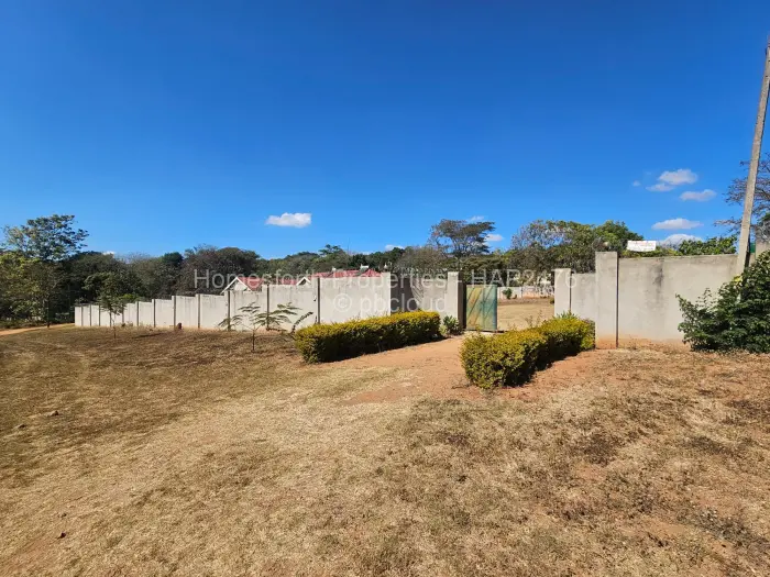 5 Bedroom House for Sale in Carrick Creagh Estate, Harare
