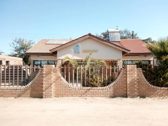 3 Bedroom House for Sale in Selbourne Park, Bulawayo