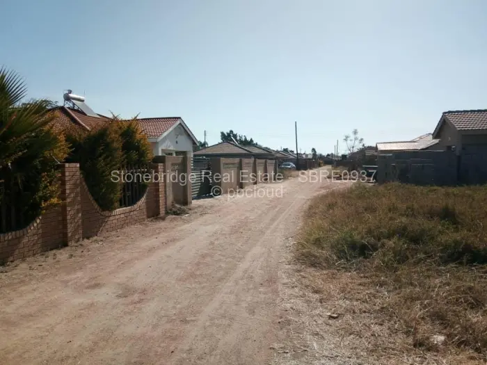 3 Bedroom House for Sale in Selbourne Park, Bulawayo