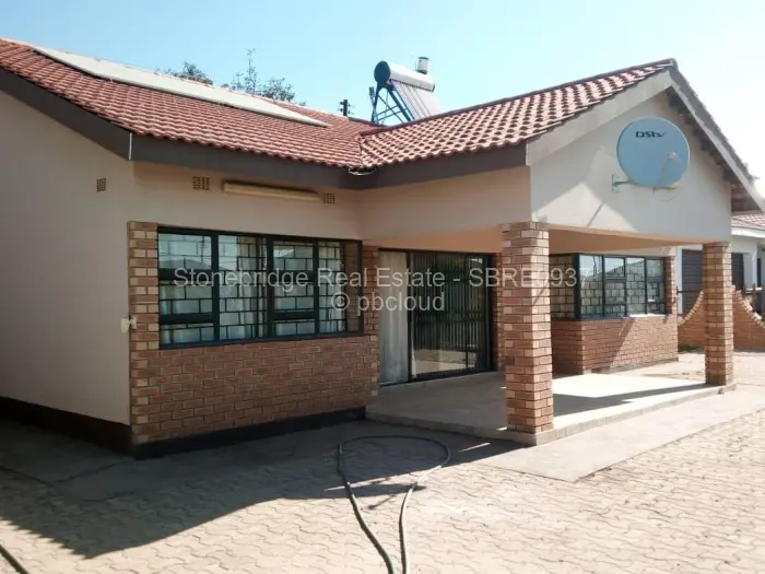3 Bedroom House for Sale in Selbourne Park, Bulawayo