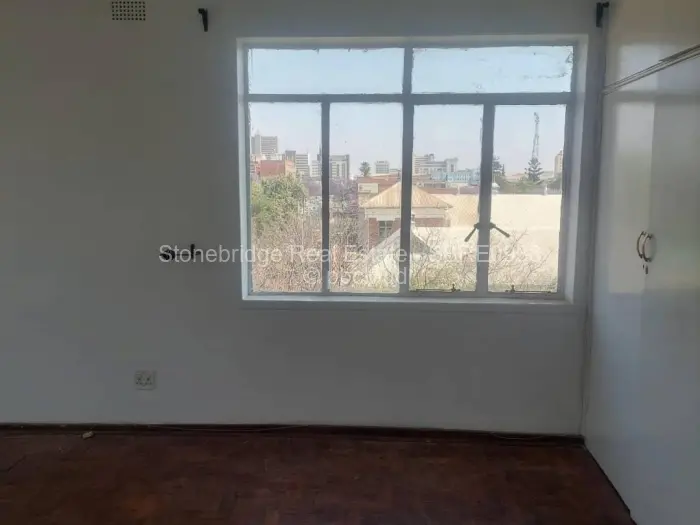 Flat/Apartment for Sale in Bulawayo City Centre, Bulawayo