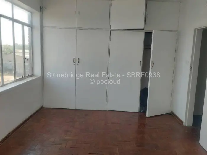 Flat/Apartment for Sale in Bulawayo City Centre, Bulawayo