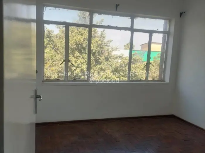 Flat/Apartment for Sale in Bulawayo City Centre, Bulawayo
