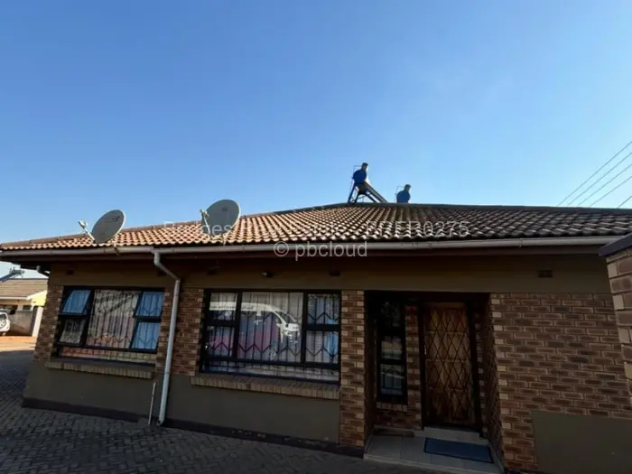 2 Bedroom House to Rent in Aspindale Park
