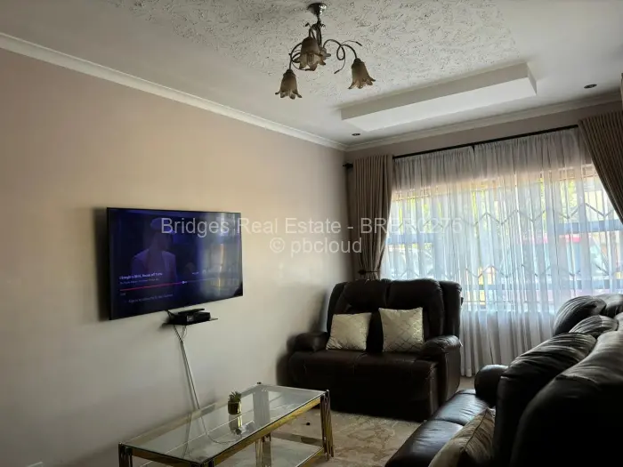 2 Bedroom House to Rent in Aspindale Park