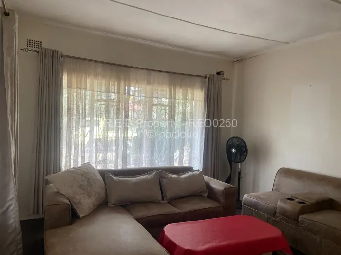 3 Bedroom House for Sale in Famona, Bulawayo