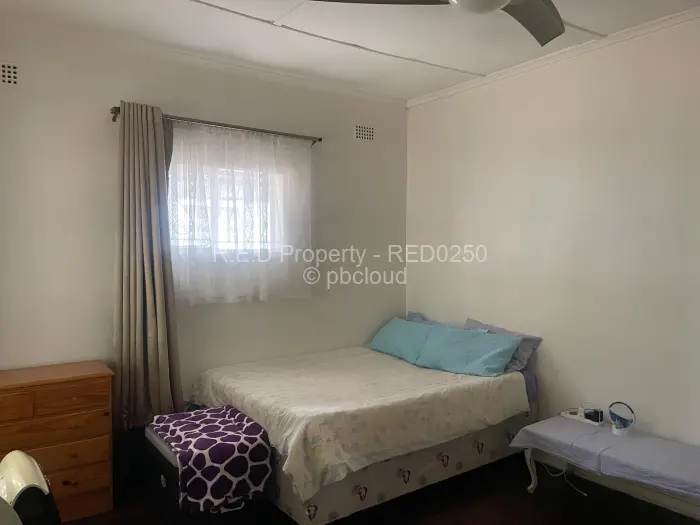 3 Bedroom House for Sale in Famona, Bulawayo