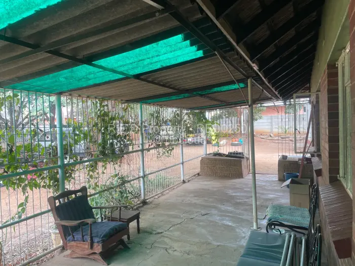 3 Bedroom House for Sale in Famona, Bulawayo