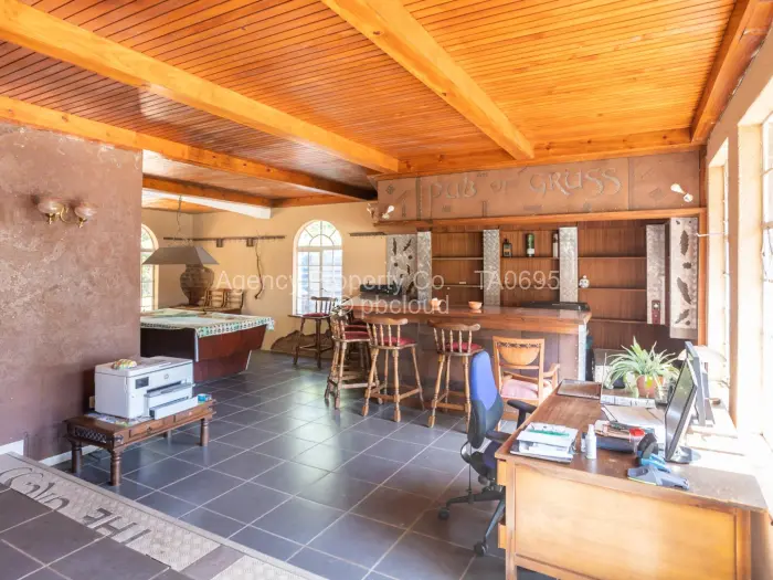 6 Bedroom House for Sale in Highlands, Harare