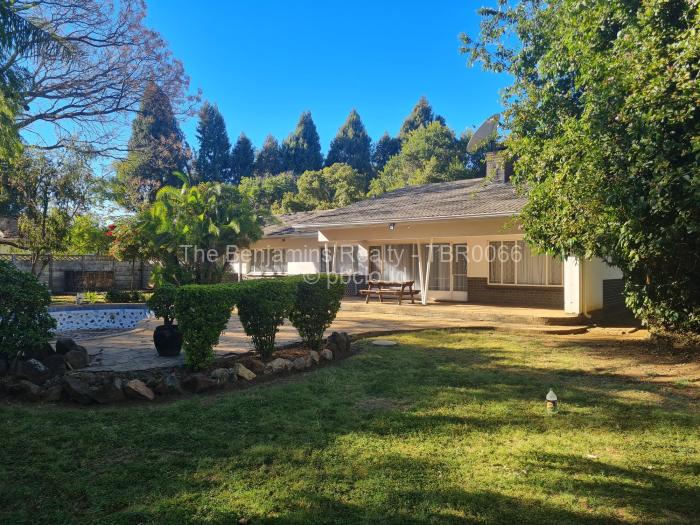 4 Bedroom House to Rent in Borrowdale, Harare