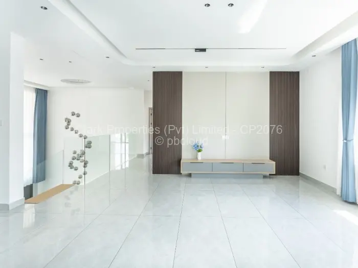 Townhouse/Cluster for Sale in Pomona, Harare