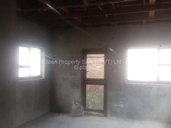 House for Sale in Crowhill Views, Harare