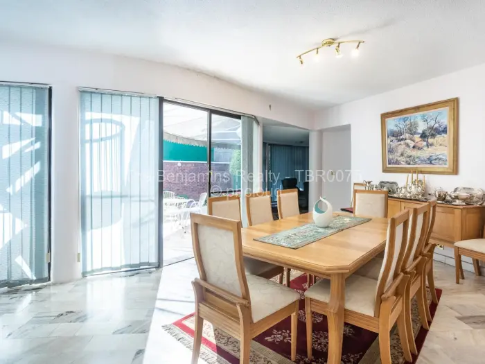 Townhouse/Cluster for Sale in Newlands, Harare