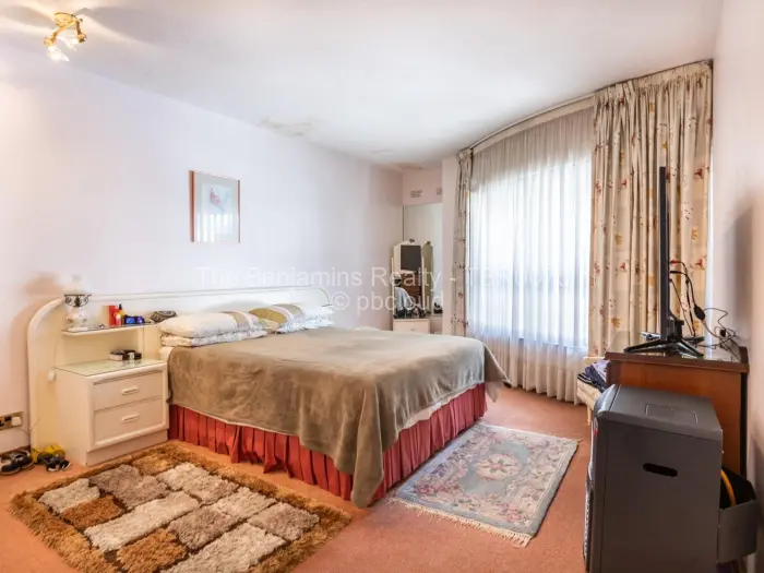 Townhouse/Cluster for Sale in Newlands, Harare