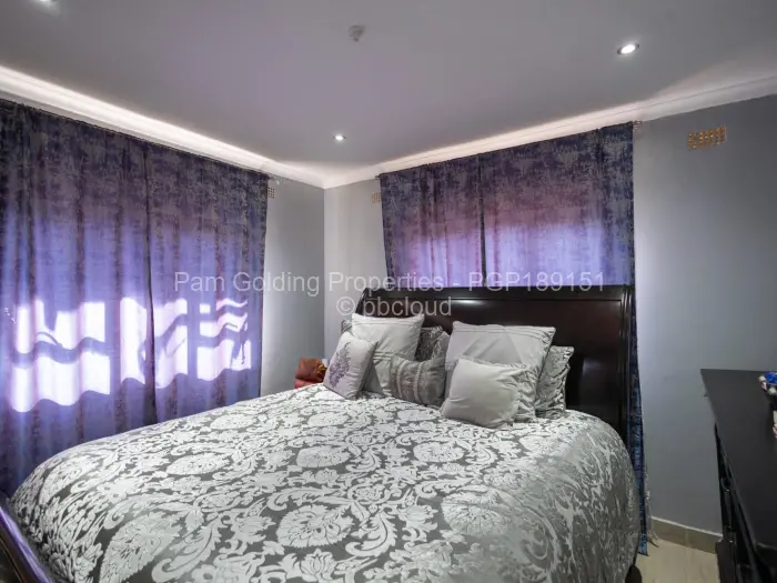 Farm/Plot for Sale in Cromlet, Arcturus