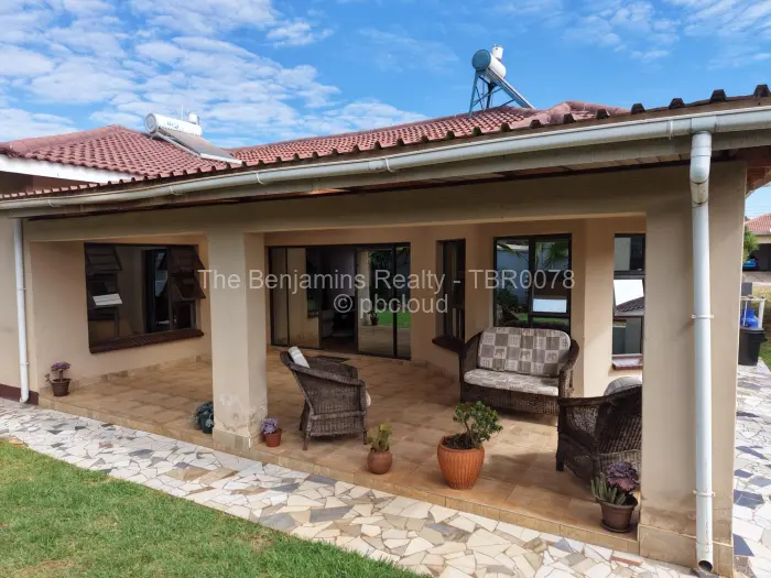 Townhouse/Complex/Cluster for Sale in Hogerty Hill, Harare