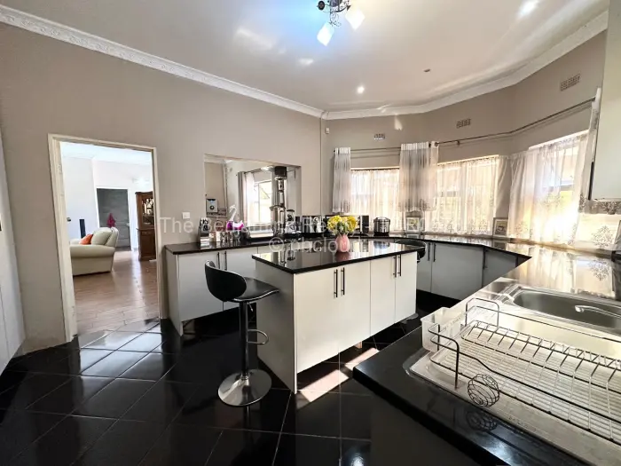 Townhouse/Complex/Cluster for Sale in Hogerty Hill, Harare
