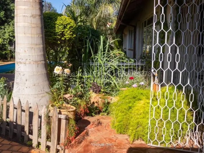 3 Bedroom House for Sale in Suburbs, Bulawayo