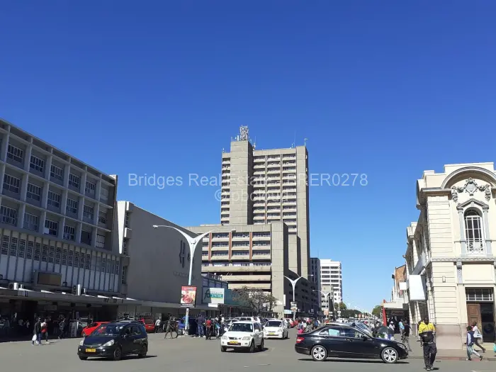 3 Bedroom House for Sale in Suburbs, Bulawayo