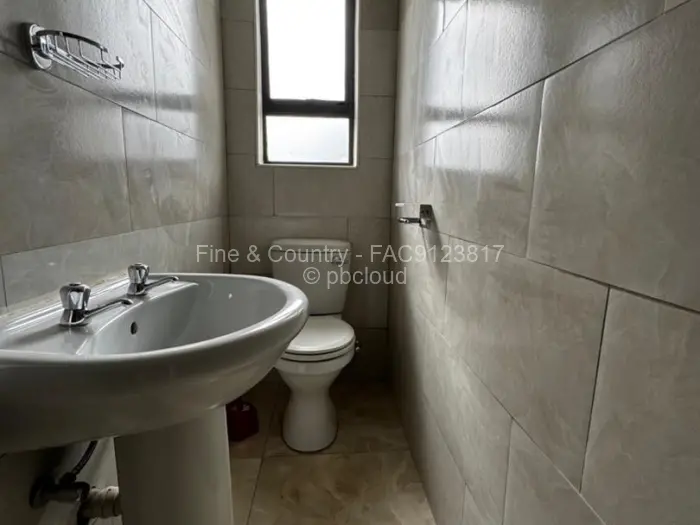 Townhouse/Complex/Cluster to Rent in Mandara