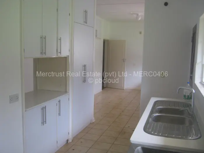 4 Bedroom House to Rent in Mount Pleasant