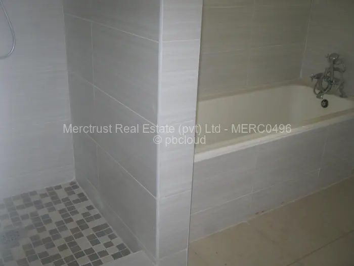 4 Bedroom House to Rent in Mount Pleasant