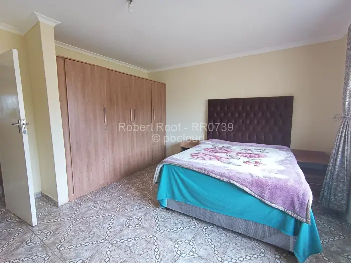 4 Bedroom House to Rent in Bluff Hill, Harare