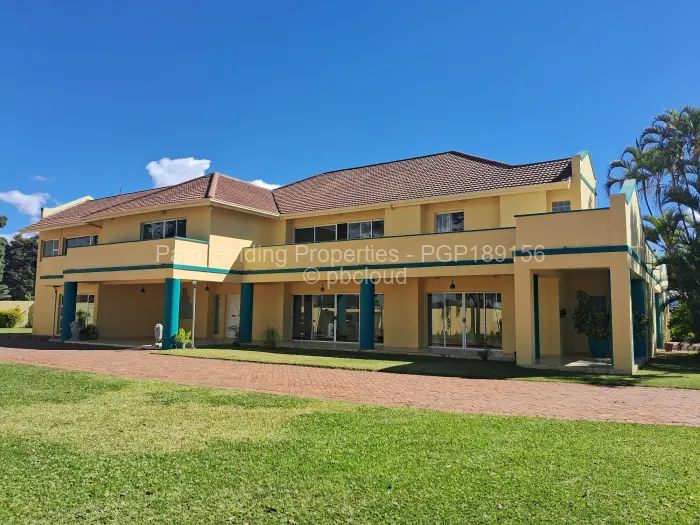 6 Bedroom House for Sale in Mount Pleasant, Harare