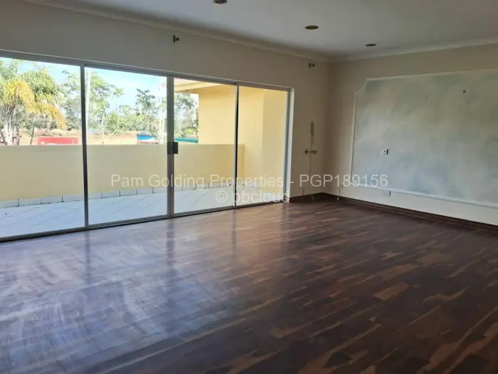 6 Bedroom House for Sale in Mount Pleasant, Harare