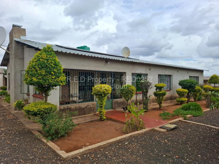 3 Bedroom House for Sale in Upper Rangemore, Bulawayo