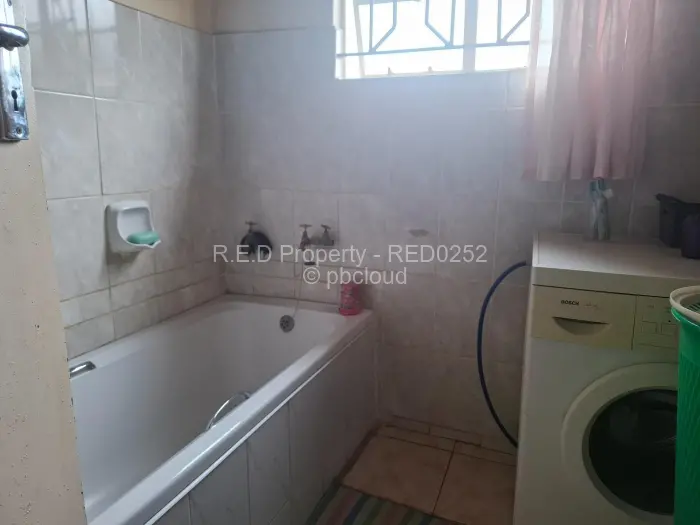 3 Bedroom House for Sale in Upper Rangemore, Bulawayo