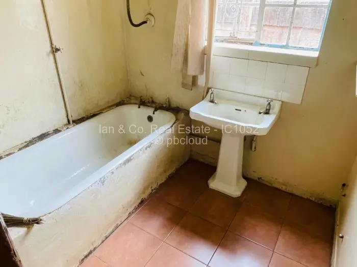 Warehouse/Industrial for Sale in Bulawayo City Centre, Bulawayo