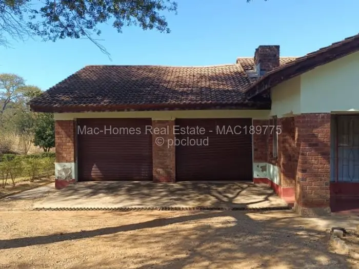 4 Bedroom House for Sale in Kwekwe, Kwekwe