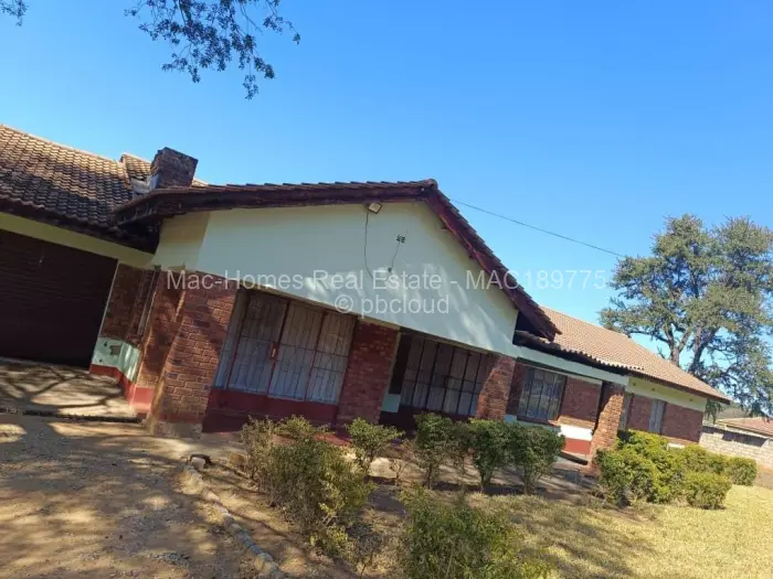 4 Bedroom House for Sale in Kwekwe, Kwekwe