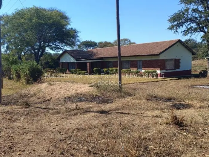 4 Bedroom House for Sale in Kwekwe, Kwekwe