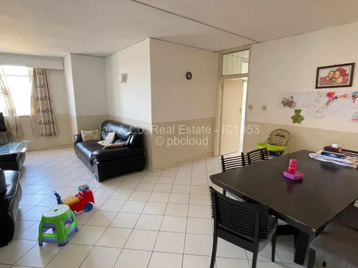 Flat/Apartment to Rent in Ascot, Bulawayo