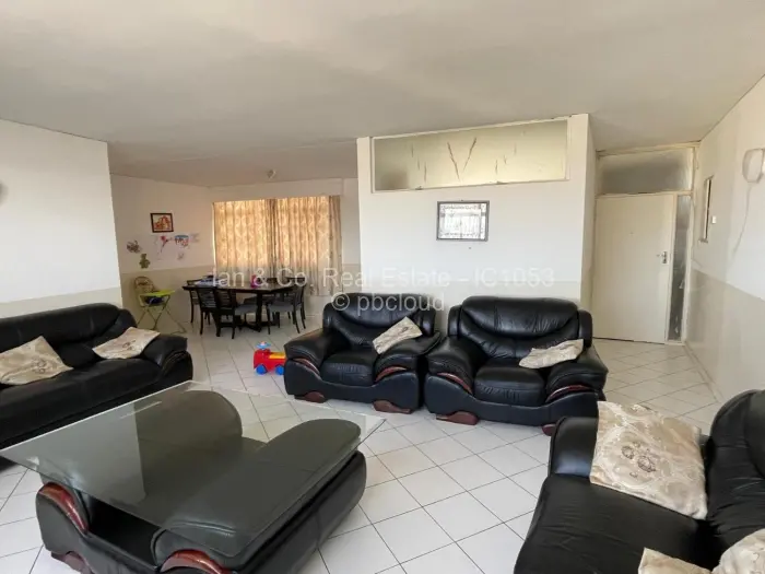 Flat/Apartment to Rent in Ascot, Bulawayo