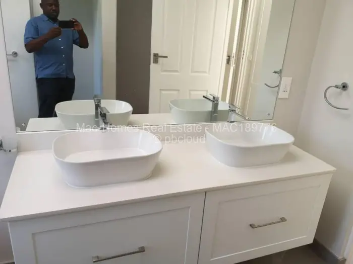 Townhouse/Cluster for Sale in Mount Pleasant, Harare