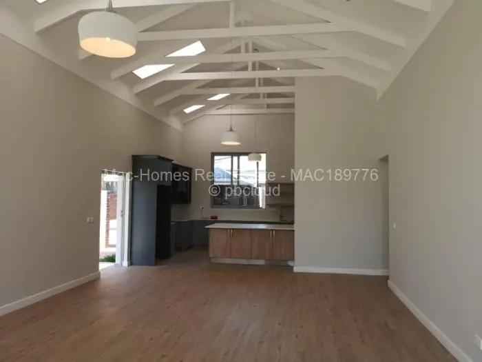 Townhouse/Cluster for Sale in Mount Pleasant, Harare