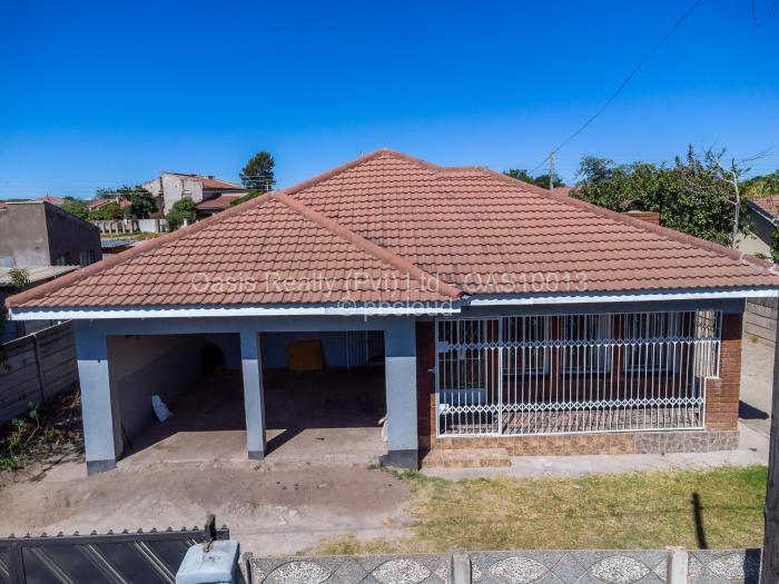 3 Bedroom House for Sale in Mainway Meadows, Harare