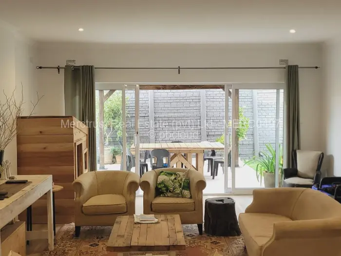 2 Bedroom Cottage/Garden Flat to Rent in Highlands, Harare
